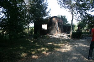 Slika 192 - FOTOGRAFIJE/POZAR VIKENDICA 2.JPG